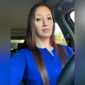 Meet your Posher, Cece